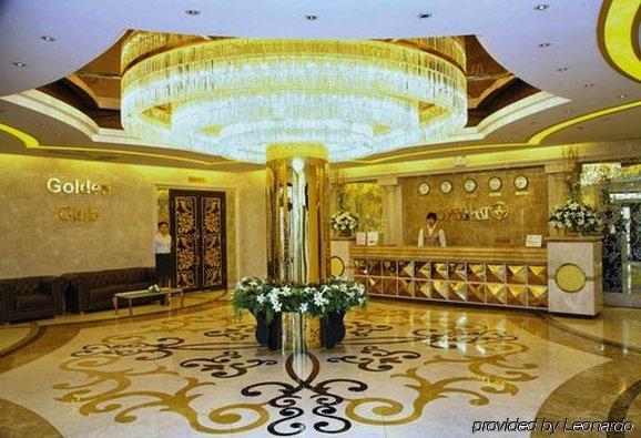 O Azamat Hotell Astana Interiør bilde
